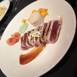 Vietnam Restaurant - Wasabi champagne sauce with tuna