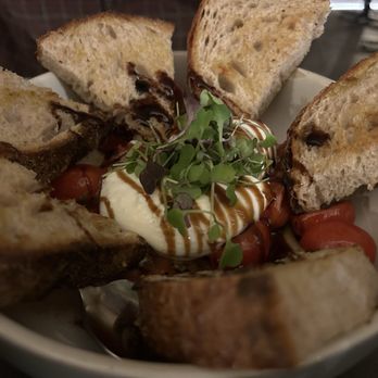 Bouzy - Tomatoe Burrata - Wine Bars Near Me - Tampa, Florida Bouzy - Tomatoe Burrata - Wine Bars Near Me - Tampa, Florida