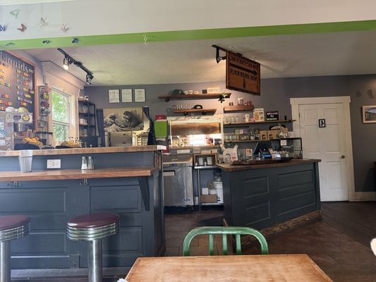 Wood Iron Eatery by null