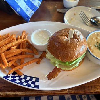 Duke's Seafood - Seattle's Best Crab Cake Sandwich - Seafood Near Me - Seattle, Washington