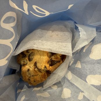Levain Bakery - Boston Seaport - Two Chip Chocolate Chip Cookie - Bakeries Near Me - Boston, Massachusetts Levain Bakery - Boston Seaport - Two Chip Chocolate Chip Cookie - Bakeries Near Me - Boston, Massachusetts