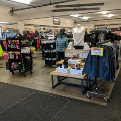 Rogers Ski Outlet