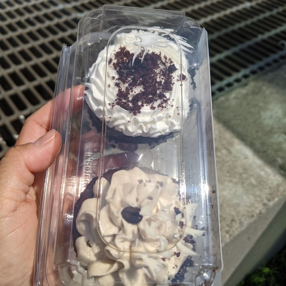 Hype Food - Cookies and cream and Mocha - Gluten-Free Near Me - Toronto, Ontario Hype Food - Cookies and cream and Mocha - Gluten-Free Near Me - Toronto, Ontario