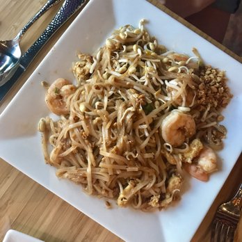 Pete's Thai Kitchen - Thai Near Me - Dubuque, Iowa