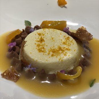 Andreu Genestra - Chocolate a la press- a beautiful marriage of chocolate, citrus, flowers & herbs - Modern European Near Me - Capdepera, PM