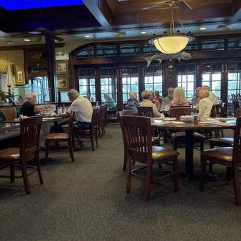 University Grill - Inside - Seafood Near Me - Fort Myers, Florida University Grill - Inside - Seafood Near Me - Fort Myers, Florida