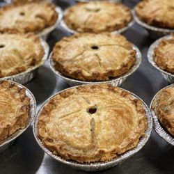 Fat Rabbit Provisions - Meal delivery : individual chicken pot pies