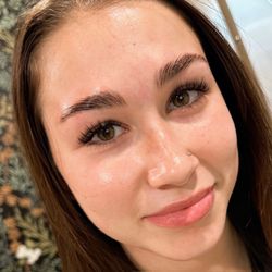 Flutter Salon and Spa - Hybrid Eyelash Extensions
