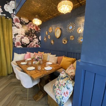 Little Hen - Breakfast & Brunch Near Me - Weston, Florida Little Hen - Breakfast & Brunch Near Me - Weston, Florida