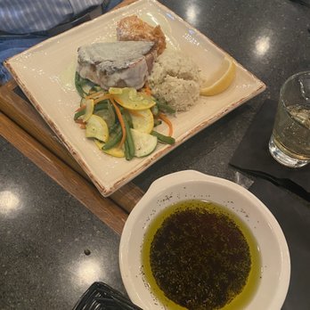 Kathryn's - Tuna special - American Near Me - Emerald Isle, North Carolina