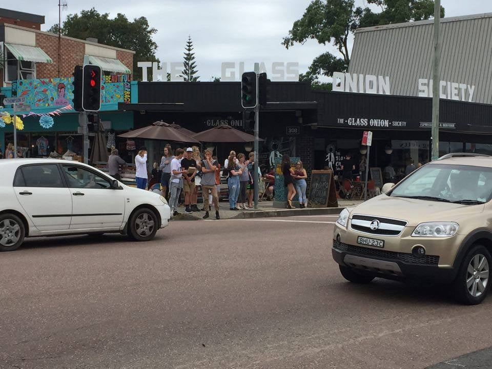 Reviews of THE GLASS ONION SOCIETY Updated September 2024 18