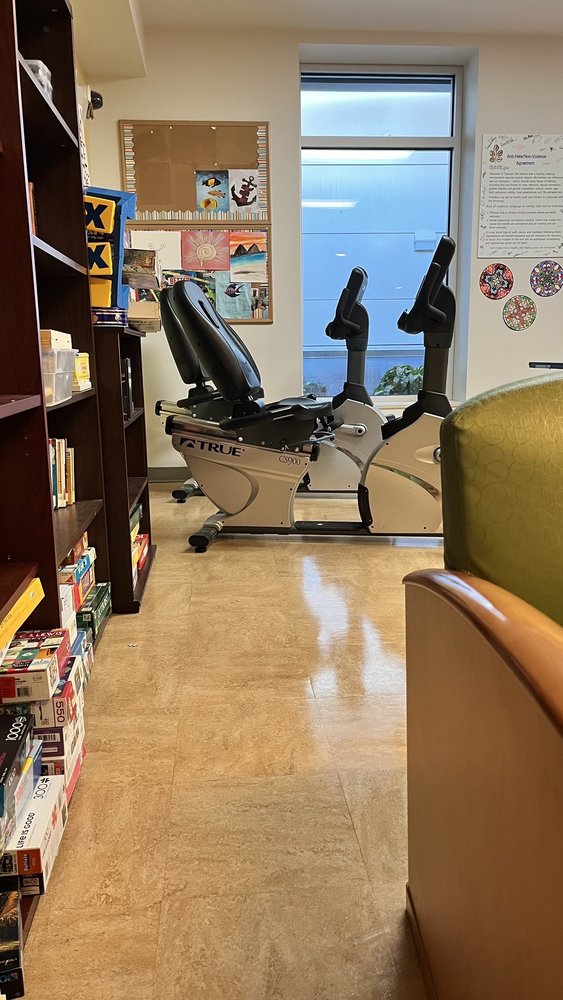 Multnomah Crisis Assesment and Treatment Center - grief counselor in Portland, OR