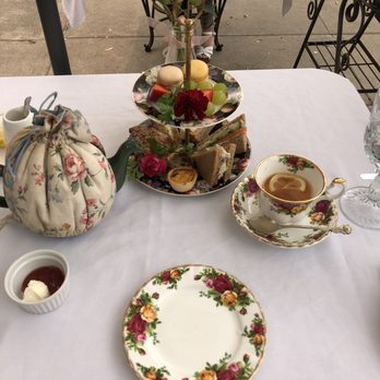 Lisa's Tea Treasures - Tea Rooms Near Me - Los Altos, California