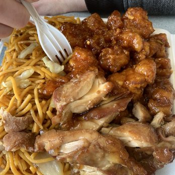 Panda Bowl - Teriyaki chicken, orange chicken, chow mein, and fried rice - Chinese Near Me - Simi Valley, California