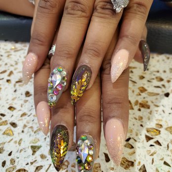 Classy Nails and Spa Wheaton - Perfect fall nails - Nail Salons Near Me - Wheaton, Illinois
