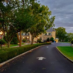 Eastchester Town Court - This way to Town Hall - - - 10/10/2025