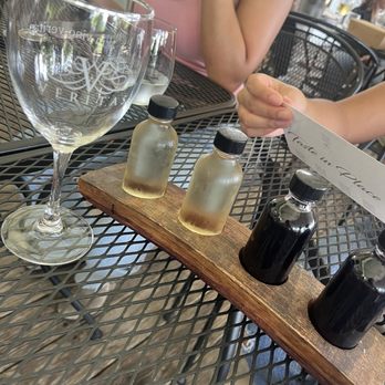 Veritas Vineyard & Winery - tasting - Wineries Near Me - Afton, Virginia Veritas Vineyard & Winery - tasting - Wineries Near Me - Afton, Virginia