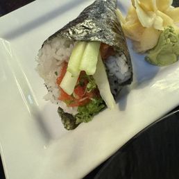 Spicy tuna hand roll Spicy tuna hand roll