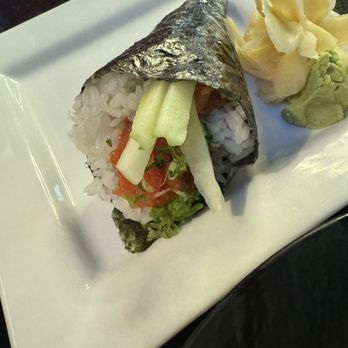 Dzo Pho Sushi Hibachi - Spicy tuna hand roll - Sushi Bars Near Me - Kenneth City, Florida Dzo Pho Sushi Hibachi - Spicy tuna hand roll - Sushi Bars Near Me - Kenneth City, Florida