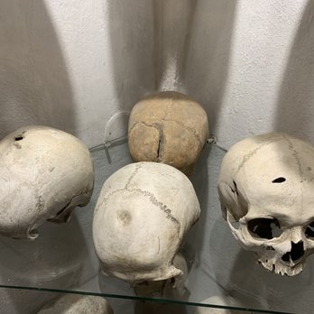 Kostnice v Sedlci - So many bones at Kutna Hora! - Churches Near Me - Kutna Hora, ST Kostnice v Sedlci - So many bones at Kutna Hora! - Churches Near Me - Kutna Hora, ST