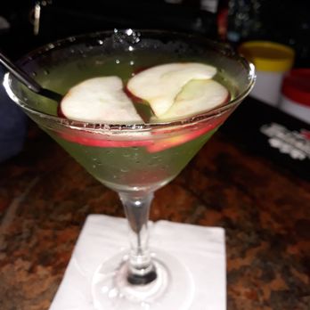 Bellyful - Apple martini - Bars Near Me - Brooklyn, New York Bellyful - Apple martini - Bars Near Me - Brooklyn, New York