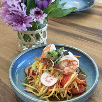 Kiin D Thai - Zesty Mango Salad - Thai Near Me - Vacaville, California Kiin D Thai - Zesty Mango Salad - Thai Near Me - Vacaville, California