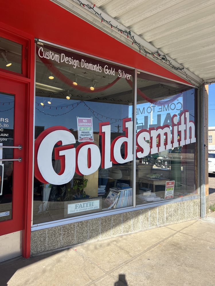 THE GOLDSMITH Updated October 2024 10 Reviews 101 W 4th St
