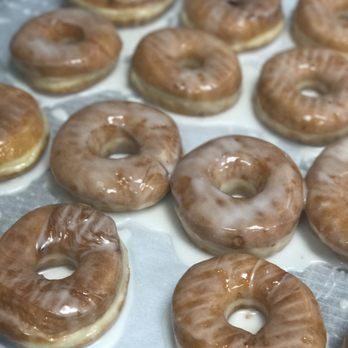 Davis Square Hand Crafted Donuts & Bagels - Donuts Near Me - Somerville, Massachusetts Davis Square Hand Crafted Donuts & Bagels - Donuts Near Me - Somerville, Massachusetts