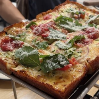 Pizzeria da Laura - Pizza Near Me - Berkeley, California