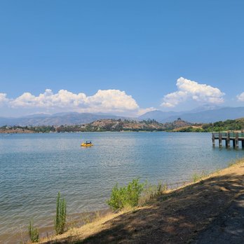 Frank G Bonelli Regional Park - Parks Near Me - San Dimas, California