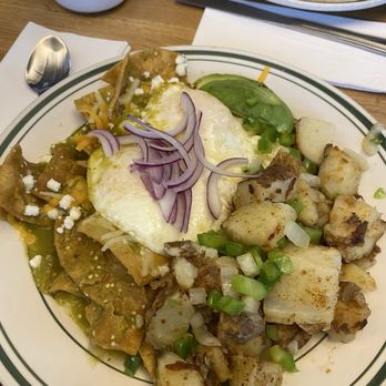 Art's Corner Cafe - Chilaquiles - Breakfast & Brunch Near Me - Ventura, California Art's Corner Cafe - Chilaquiles - Breakfast & Brunch Near Me - Ventura, California