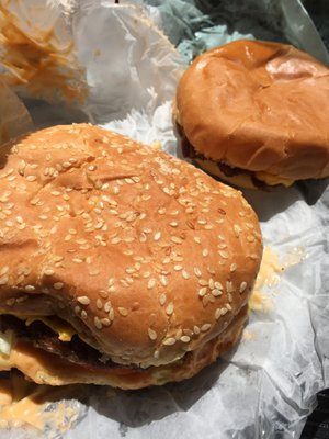 Brayz Hamburger by null
