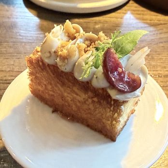 Vida - Toasted brioche with chicken liver mousse and crushed peanuts - New American Near Me - Indianapolis, Indiana