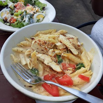 Rockfish Seafood & Grill - Grilled Chicken Alfredo Pasta Hot and fresh - Seafood Near Me - Houston, Texas Rockfish Seafood & Grill - Grilled Chicken Alfredo Pasta Hot and fresh - Seafood Near Me - Houston, Texas