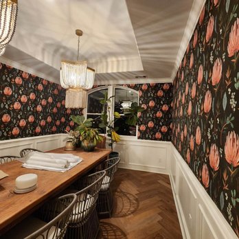 Gordon's Wallpaper Installation - Wallpapering Near Me Gordon's Wallpaper Installation - Wallpapering Near Me