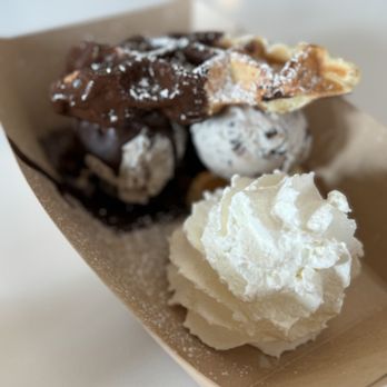 Cousteau's Waffle & Milkshake Bar  - Waffles Near Me - St. Augustine Beach, Florida