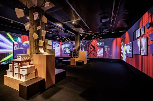 Bob Dylan Center by null