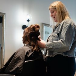 Altitude Salon