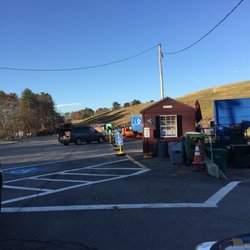 Town of Wayland - Saturday morning at the dump
