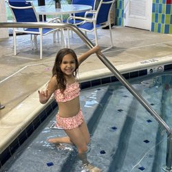 Holiday Inn Express & Suites Easton