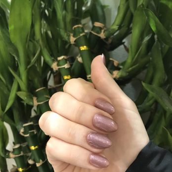 Bilancia Nail Spa - Nail Salons Near Me - Chicago, Illinois