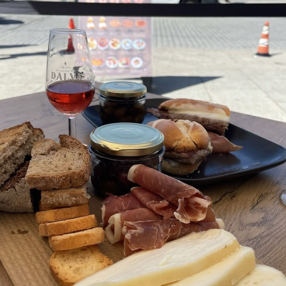 Beira Douro - Wine Bars Near Me - Valbom, 13