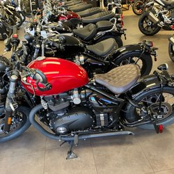 Lone Star Yamaha Husqvarna - Triumph Bobber