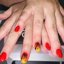T&H Nails Spa