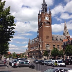 Grand Place - Grand place vue du parking (payant)