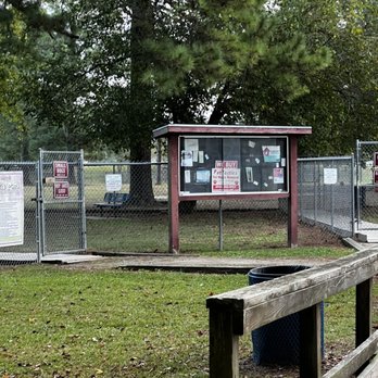 Riverside Dog Park - Dog Parks Near Me - Fayetteville, North Carolina Riverside Dog Park - Dog Parks Near Me - Fayetteville, North Carolina