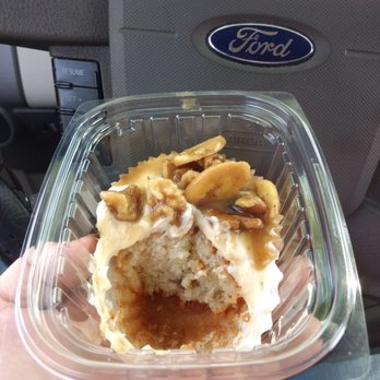 Mary Ellen’s - Banana bread cupcake with cream cheese frosting and a caramelized banana chip and walnut sauce. - Food Trucks Near Me - Lincoln, Nebraska Mary Ellen’s - Banana bread cupcake with cream cheese frosting and a caramelized banana chip and walnut sauce. - Food Trucks Near Me - Lincoln, Nebraska