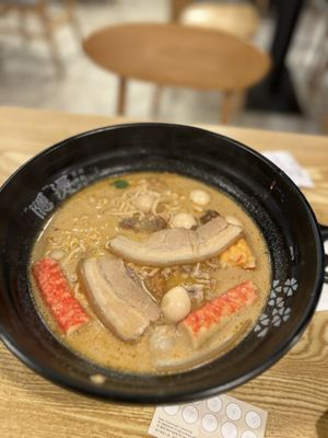 YinTang Spicy Hot Pot by null