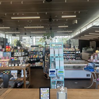 Air Guitar - Convenience Stores Near Me - Gilbert, Arizona