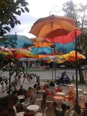 Francuska 30 Cafe & Bar by null
